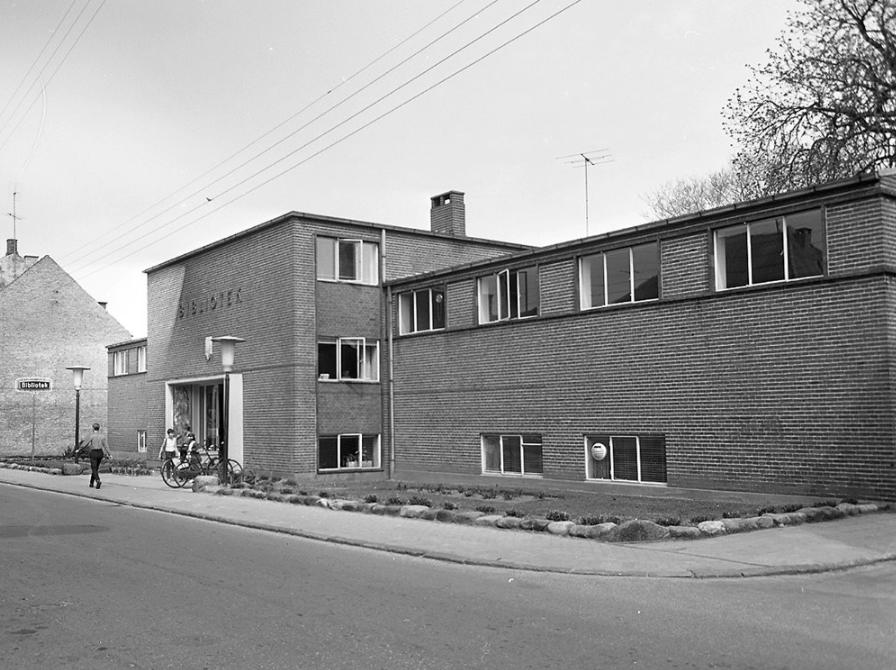 Det tidligere bibliotek i Nakskov - tegnet af Einar Ørnsholt